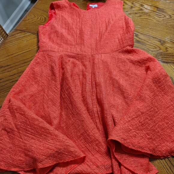 Sleeveless Dress - Picture 1 of 6